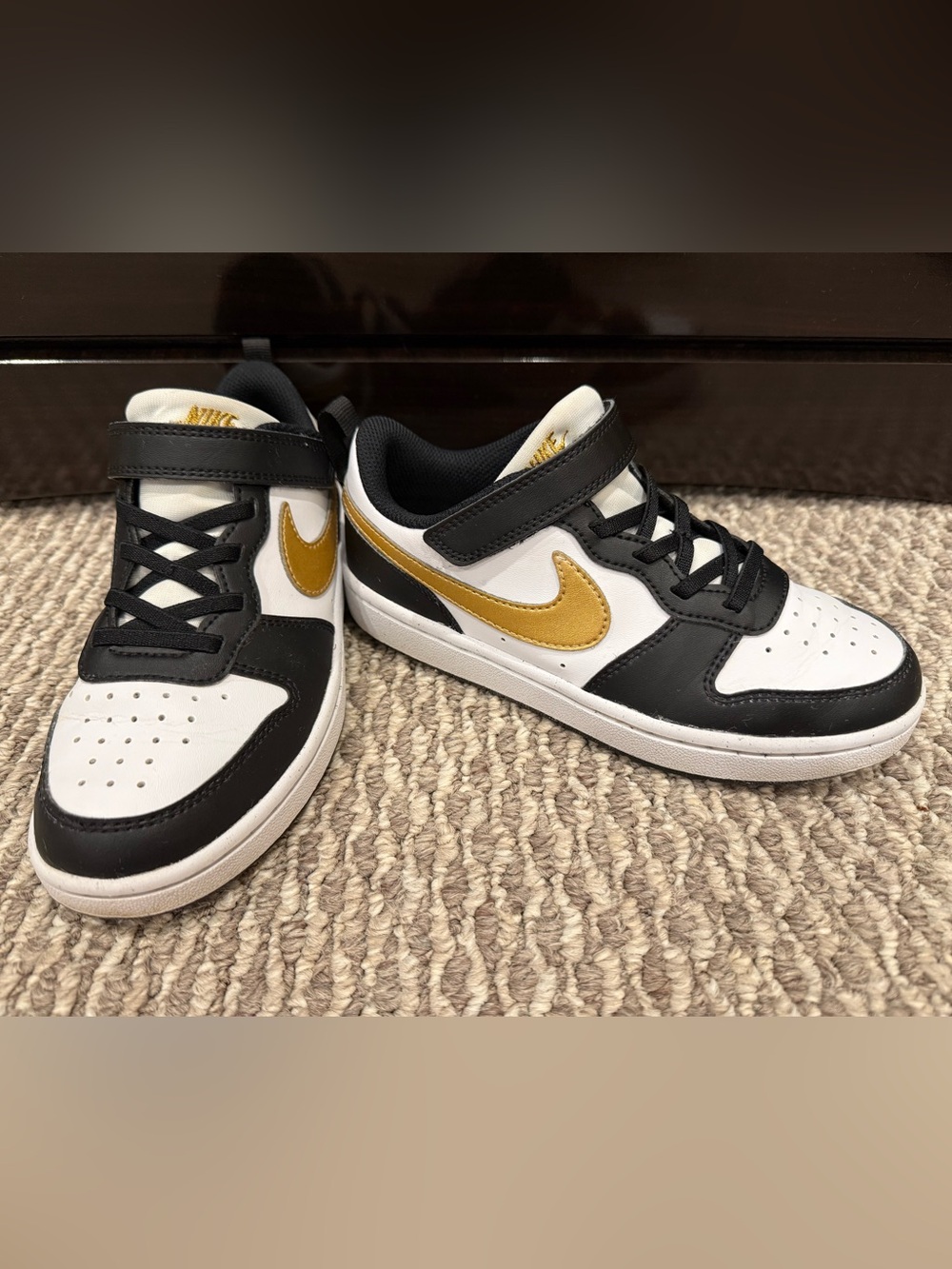 Nike Court Borough Low Recraft- youth size 2